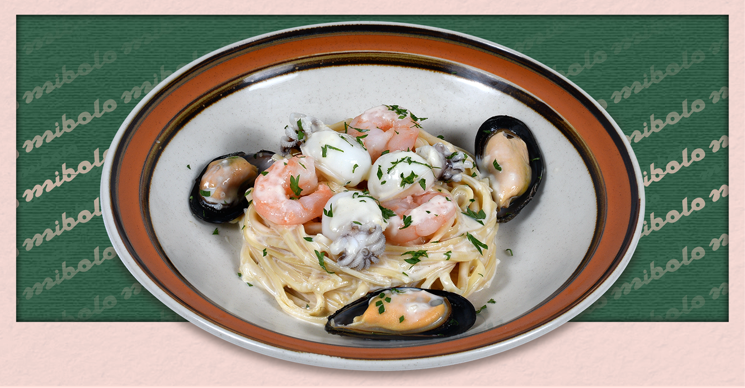 Mì linguine sốt kem hải sản